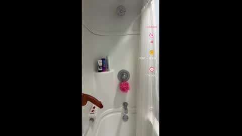 Snapshot of mickeyshyne69 chatting on 02-24-25, 06:04 Mickey online show from 02-24-25, 06:04