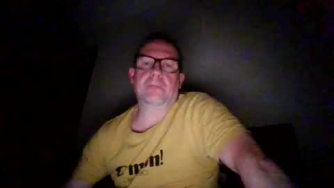 Snapshot of middleton2021 chatting on 02-02-25, 05:10 middleton2021 online show from 02-02-25, 05:10