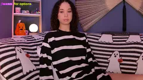 Snapshot of midnight__muse chatting on 09-30-25, 04:06 Rain online show from 09-30-25, 04:06