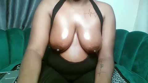 Kelly online show from 09-18-25, 06:43