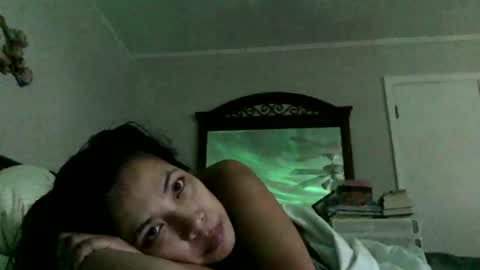 Snapshot of midnightblue80 chatting on 11-16-25, 06:57 midnightblue80 online show from 11-16-25, 06:57