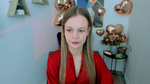 Snapshot of midnighteaura chatting on 02-20-26, 06:26 midnighteaura online show from 02-20-26, 06:26