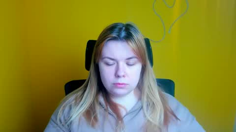 Mariana online show from 03-17-26, 12:08