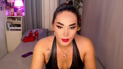 Snapshot of midnightraven27 chatting on 01-06-25, 09:11  Dont forget to follow online show from 01-06-25, 09:11