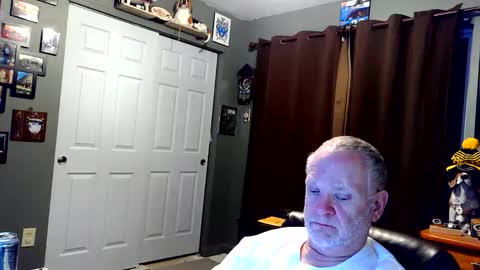 midwestdad09 online show from 11-30-25, 11:31