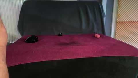 mies35 online show from 03-01-25, 11:04