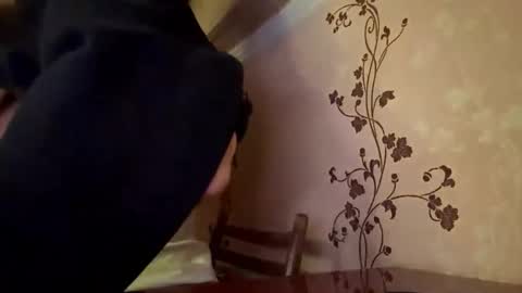 Snapshot of migdaliafenlon chatting on 10-16-25, 04:41 Nova online show from 10-16-25, 04:41