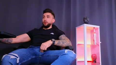 MightyAaron online show from 02-14-25, 09:13