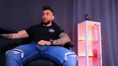 MightyAaron online show from 02-28-25, 09:15