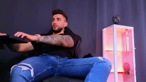 MightyAaron online show from 03-02-25, 12:11