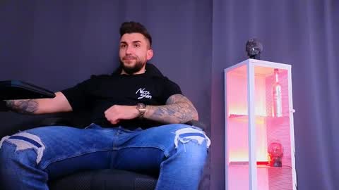 MightyAaron online show from 03-02-25, 05:25