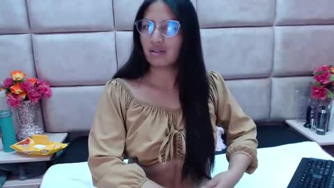 Snapshot of miha_smith chatting on 03-11-25, 02:54 Miha online show from 03-11-25, 02:54