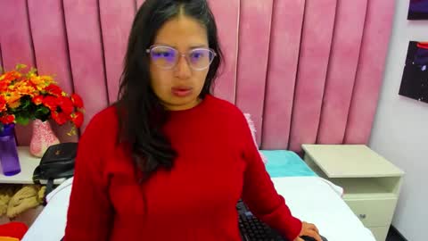 Snapshot of miha_smith chatting on 09-21-25, 02:46 Miha online show from 09-21-25, 02:46