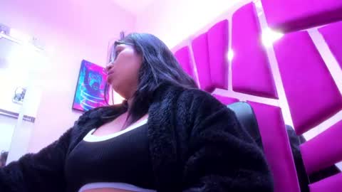 Snapshot of miha_smith chatting on 06-23-26, 03:26 Miha online show from 06-23-26, 03:26