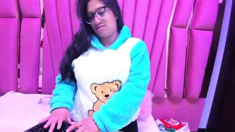 Snapshot of miha_smith chatting on 07-10-26, 03:33 Miha online show from 07-10-26, 03:33