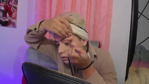 Snapshot of mihaa_adams chatting on 02-06-26, 08:23 MIHAA-ADAMS online show from 02-06-26, 08:23