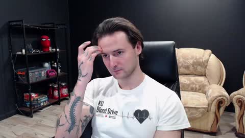 Misha Winchester online show from 01-17-25, 03:43