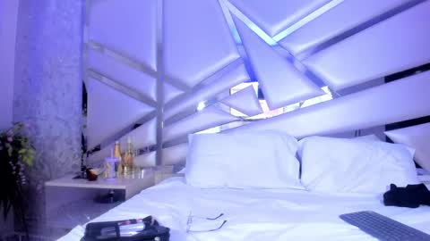 MIA 3 online show from 12-30-24, 03:36