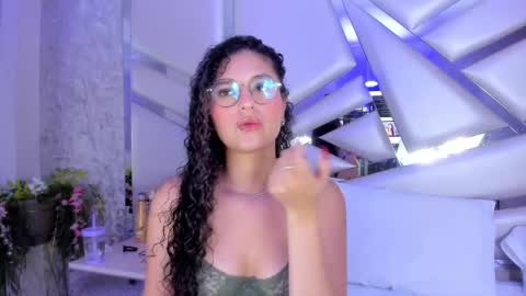 MIA 3 online show from 01-11-25, 05:10