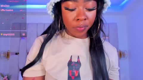 Snapshot of miia_schwarz chatting on 12-10-24, 02:16 Miia Schwarz  online show from 12-10-24, 02:16