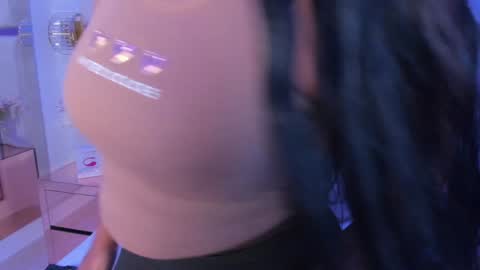 Snapshot of miia_schwarz chatting on 12-18-24, 10:57 Miia Schwarz  online show from 12-18-24, 10:57