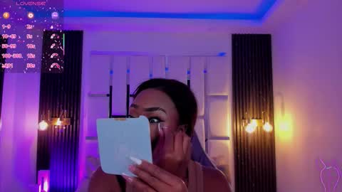 Snapshot of miia_schwarz chatting on 10-18-25, 08:42 Miia Schwarz  online show from 10-18-25, 08:42