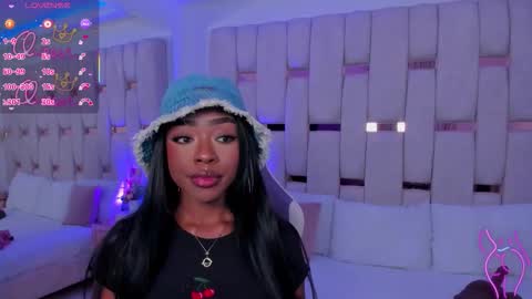 Miia Schwarz  online show from 02-10-26, 10:25