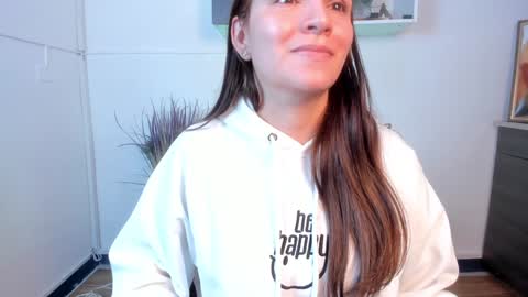 Miia 3 online show from 12-06-24, 12:27