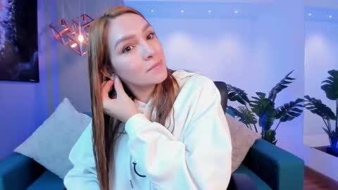 Miia 3 online show from 02-19-26, 12:12