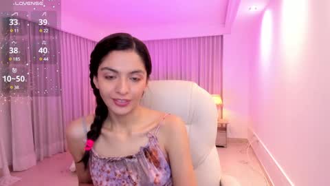 Mia online show from 01-16-25, 03:23