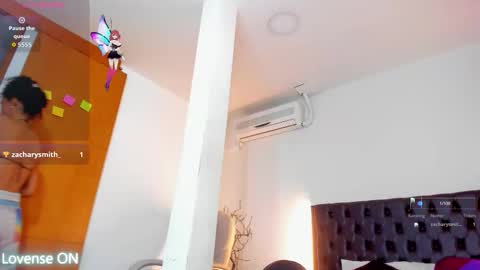 mia sofia online show from 11-22-25, 06:51