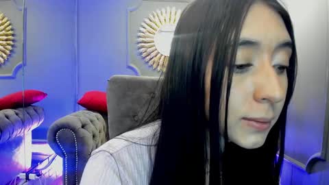 miilu  online show from 01-26-25, 06:17