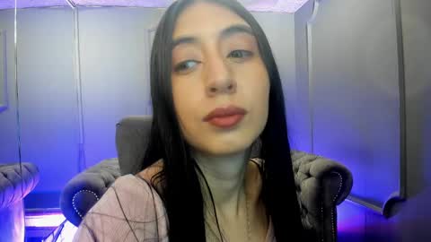 miilu  online show from 02-09-25, 03:22