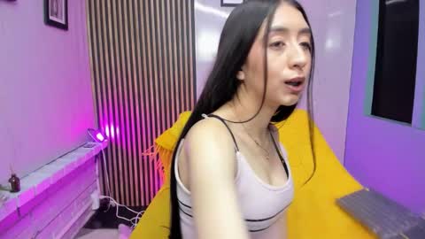 miilu  online show from 10-03-25, 03:03