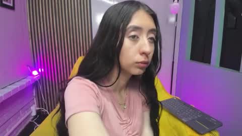 miilu  online show from 11-06-25, 04:13