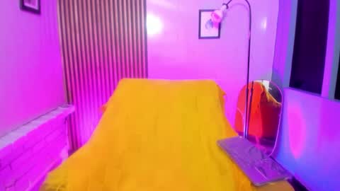 miilu  online show from 02-08-26, 03:43