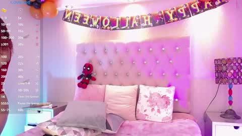 Lucii online show from 10-08-25, 11:13