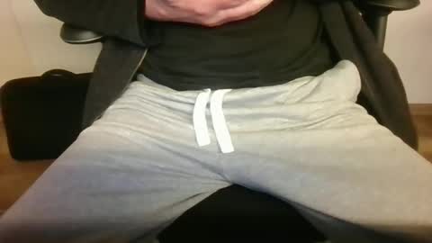 mik online show from 10-15-25, 09:20