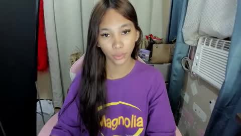 Snapshot of mika_cora chatting on 03-01-26, 08:49 MIKA online show from 03-01-26, 08:49