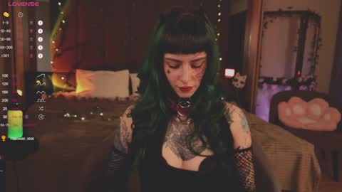 Snapshot of mika_moon_ chatting on 02-25-25, 06:53 mika_moon_ online show from 02-25-25, 06:53