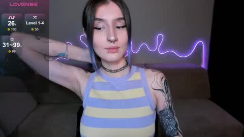 Mika online show from 10-29-25, 05:53