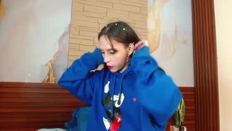 Snapshot of mikaela303av chatting on 10-03-25, 02:19 mikaela303av online show from 10-03-25, 02:19