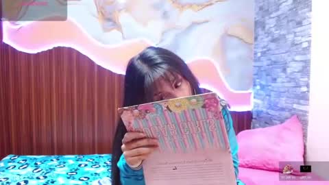 Snapshot of mikaela303av chatting on 11-04-25, 02:43 mikaela303av online show from 11-04-25, 02:43