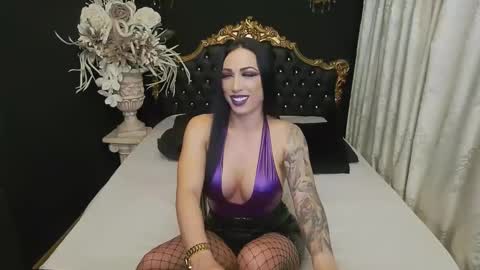 Snapshot of mikaelajensen chatting on 02-27-25, 07:44 Mikaela online show from 02-27-25, 07:44