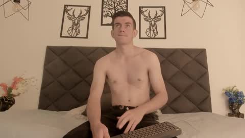 mikael online show from 01-20-25, 03:04