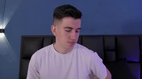 mikael online show from 09-17-25, 04:47