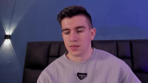 mikael online show from 11-22-25, 05:17