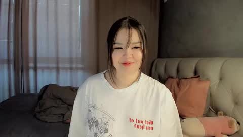 mikasssu online show from 12-30-24, 08:32