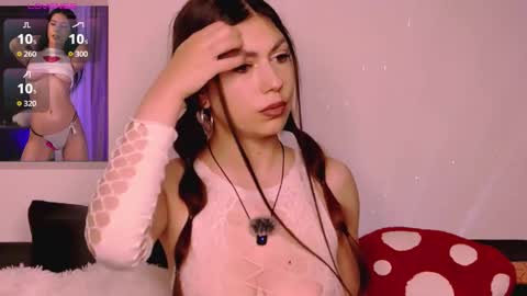 Snapshot of mikaylaraven chatting on 10-13-25, 03:39 mikaylaraven online show from 10-13-25, 03:39