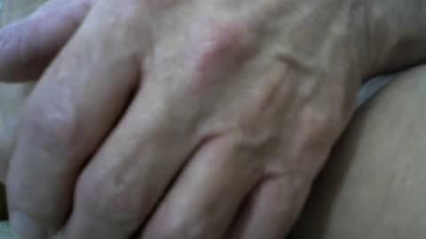 mike26051 online show from 01-01-25, 10:56